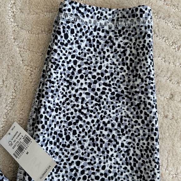 SZ M OLD NAVY LEGGINGS - Picture 4 of 4